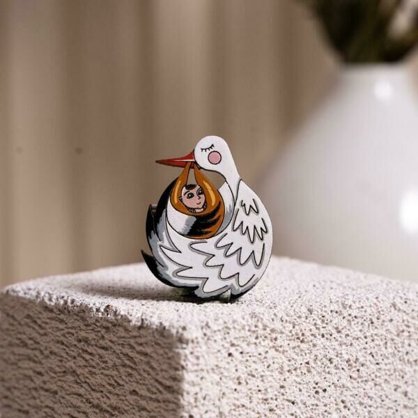 Значок "Аист", желтая пеленка - фото 0