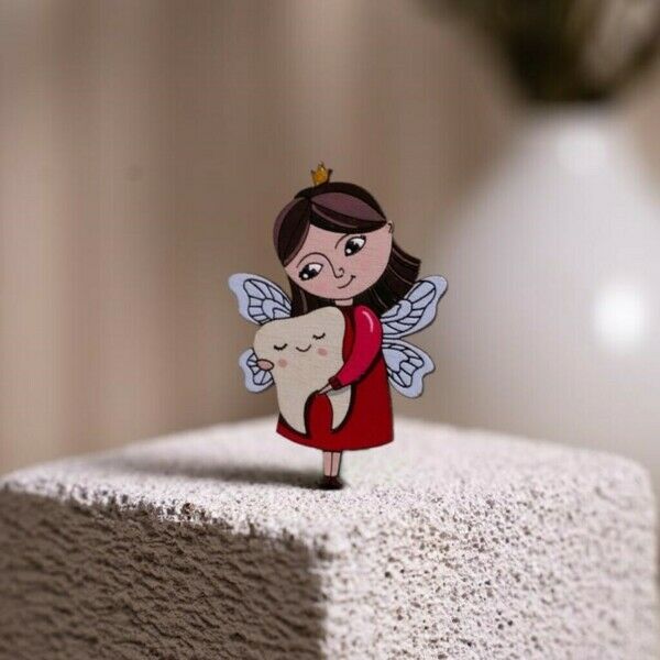 Значок "Зубная фея NEW", брюнетка, розовое платье - фото 1