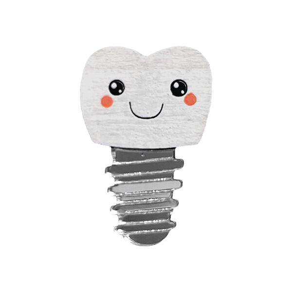 Значок "Зубик имплант", оргстекло - фото 0