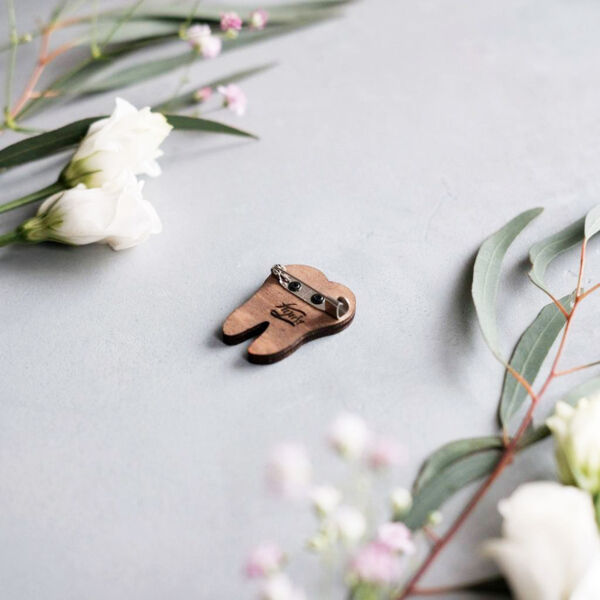 Значок "Зубик джентльмен" - фото 2