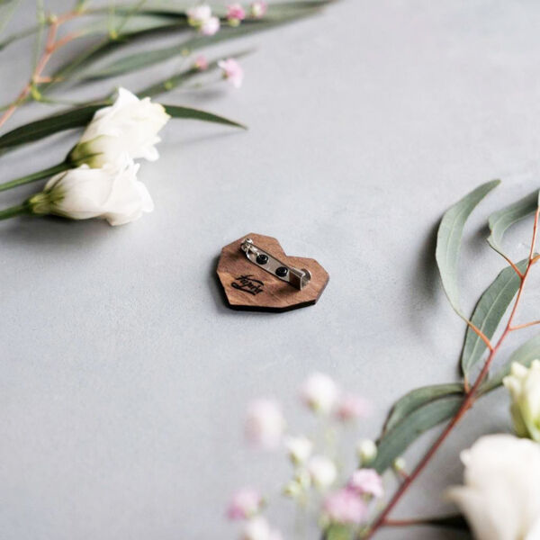 Значок "Сердце оригами" - фото 2